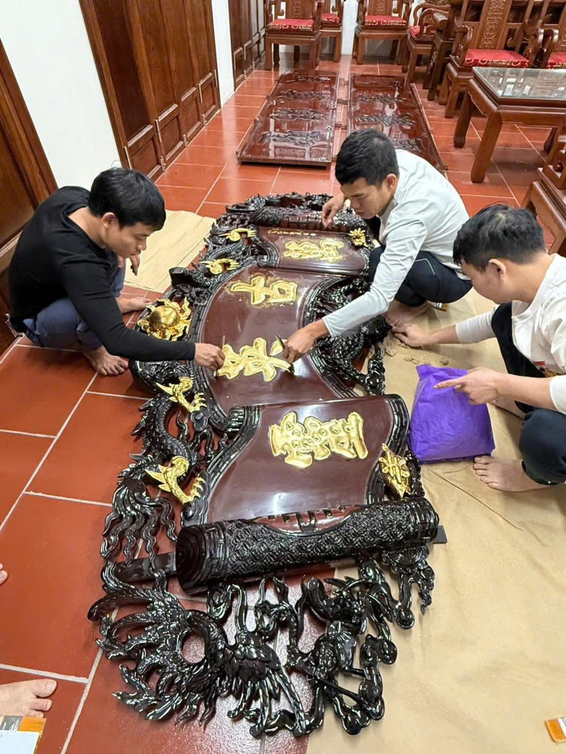 mot-khong-gian-phong-tho-hoan-chinh-gom-nhung-hang-muc-nao