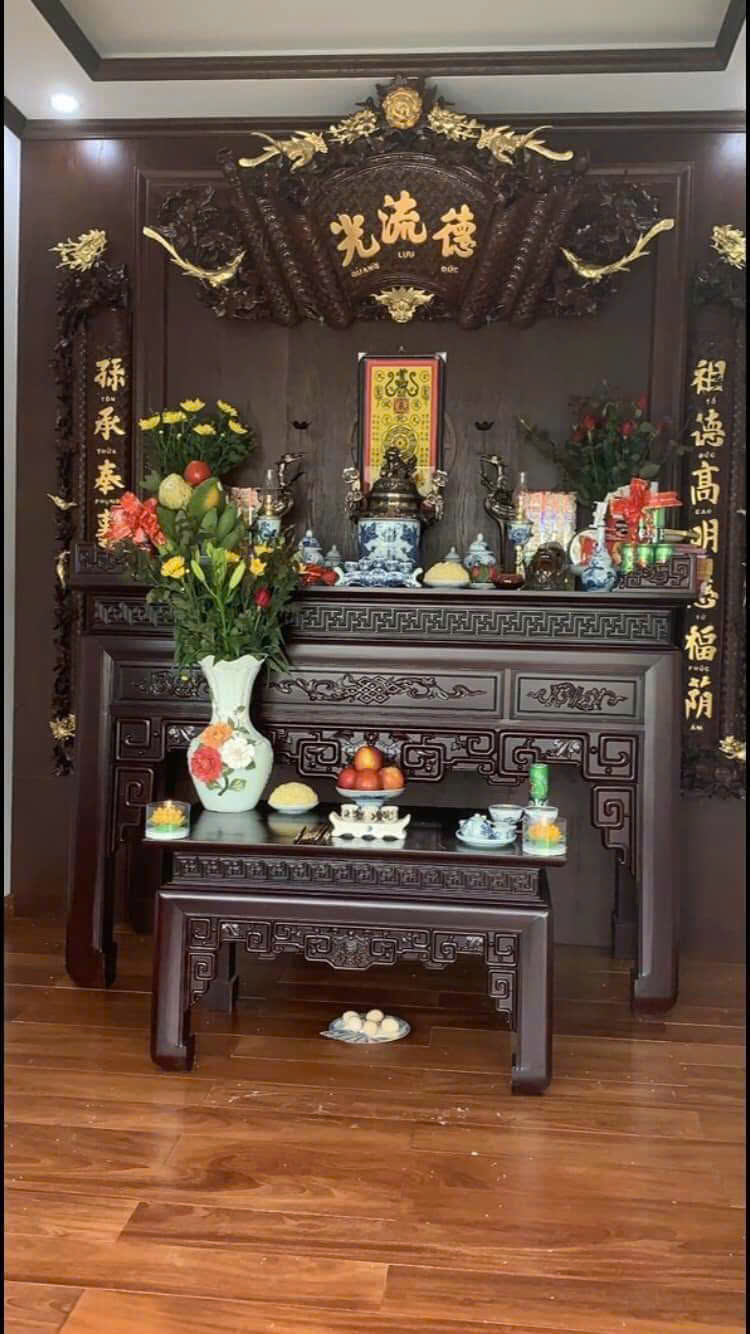 Bàn thờ gia tiên 01
