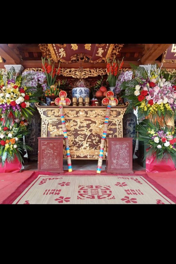 Nội thất đình đền 06