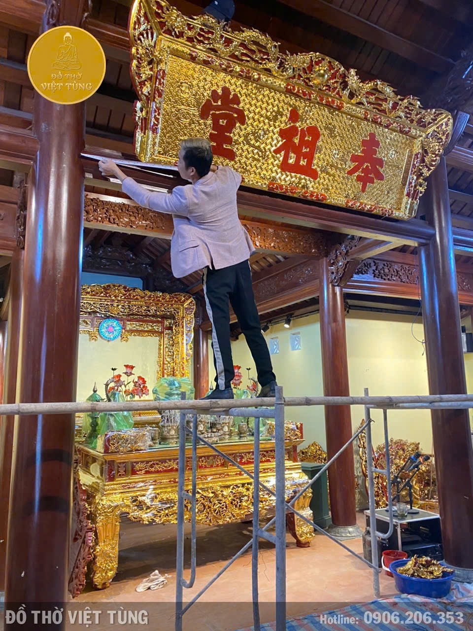 Nội thất đình đền 18